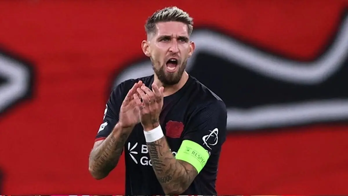 جهنم پیرئوس شعله‌ور می‌شود؛ خط و نشان آتشین کاپیتان لورکوزن برای طارمی و یارانش!