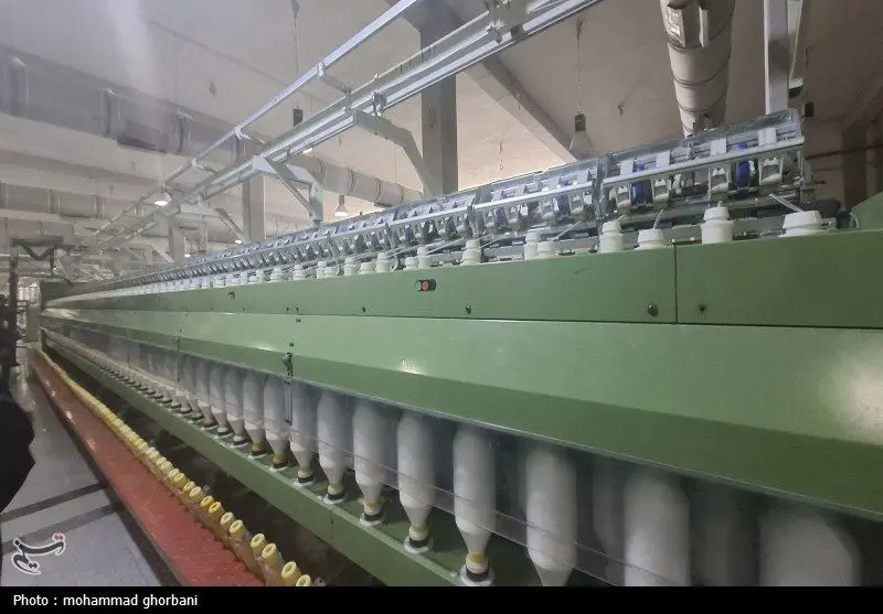 فاجعه در راه است: تولیدکنندگان نساجی برای بقا با هم می‌جنگند!