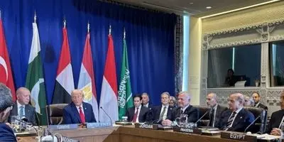 چه کسی پله برقی سازمان ملل را برای ترامپ و ملانیا از کار انداخت؟