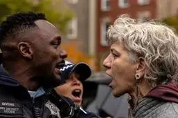 جنگ پنهان در آمریکا: FBI در مقابل پلیس شیکاگو بر سر اخراج مهاجران!