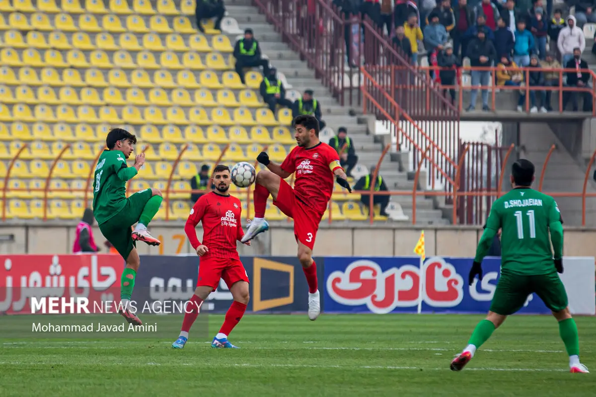 تراکتور در تبریز: 'نیمه بدشانسی' یا شکست مرموز مقابل ملوان؟