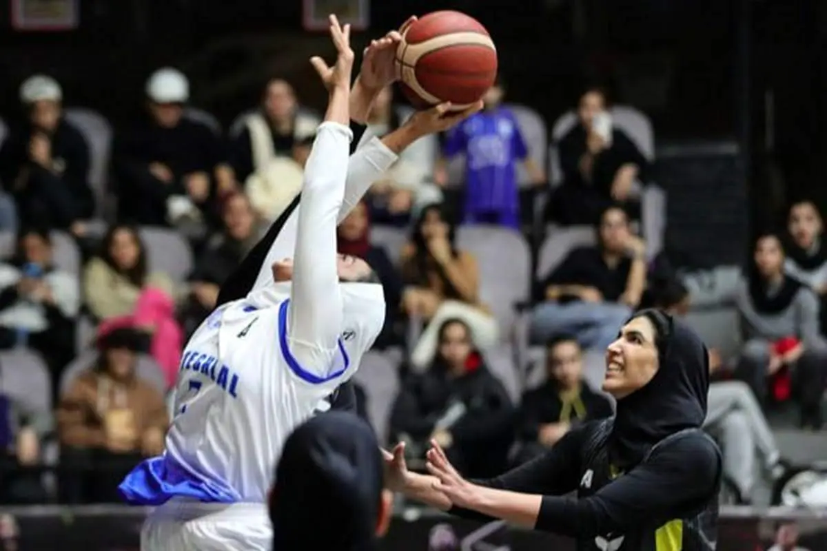 رسوایی در لیگ بسکتبال زنان: بدون استقلال، بدون صدرنشین!