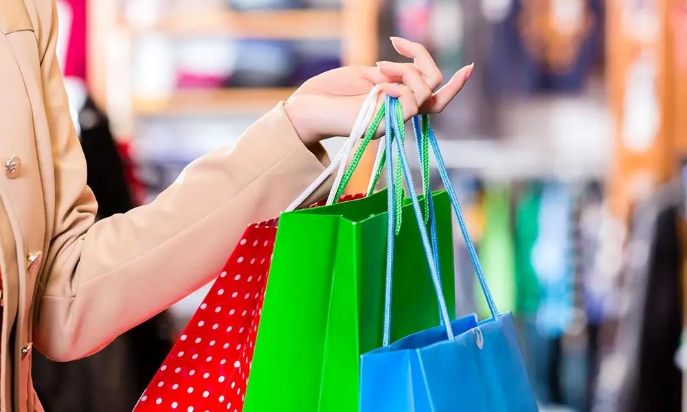 یک آگهی فروش جنجال به پا کرد