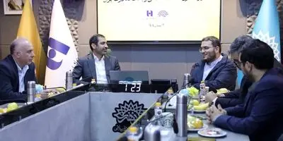 خیرین بانک صادرات ایران ۱۲ زندانی را به آغوش خانواده بازگرداندند
