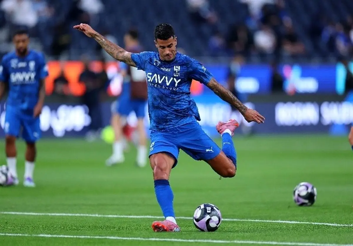 فوری و شوکه‌کننده: گزینه عجیب بارسلونا از الهلال برای ترمیم خط دفاعی بحرانی!