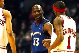 افشاگری تکان‌دهنده: مایکل جردن با 5 پرتاب، نه تنها رکورد شکست، بلکه یک مرسدس بنز را به سرقت برد!