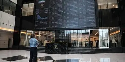 فاجعه در بورس: شاخص کل 8 هزار واحد سقوط کرد!