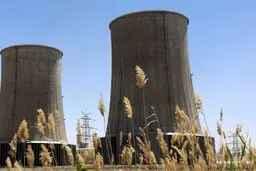 جنجال بزرگ: نفت زیر بار نرفت! نیروگاه ری پاک بود یا محیط زیست دروغ گفت؟ پرند هم فقط با گاز؟