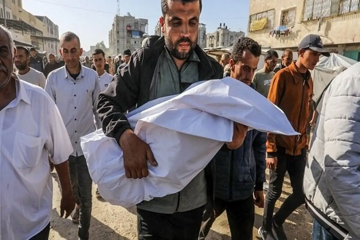جنایت هولناک در غزه: اسرائیل یک فلسطینی را در شرق غزه شهید کرد
