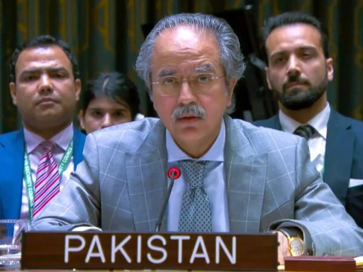 پاکستان به دنیا هشدار داد: طالبان و داعش خراسان در افغانستان مسلح می‌شوند!