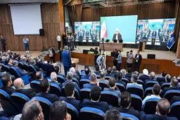 پاسخ پشیمان‌کننده یا تشکر پنهان؟ پزشکیان از وزارت نفت چه می‌خواهد؟