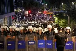 اردوغان دفتر حزب اپوزیسیون را محاصره کرد