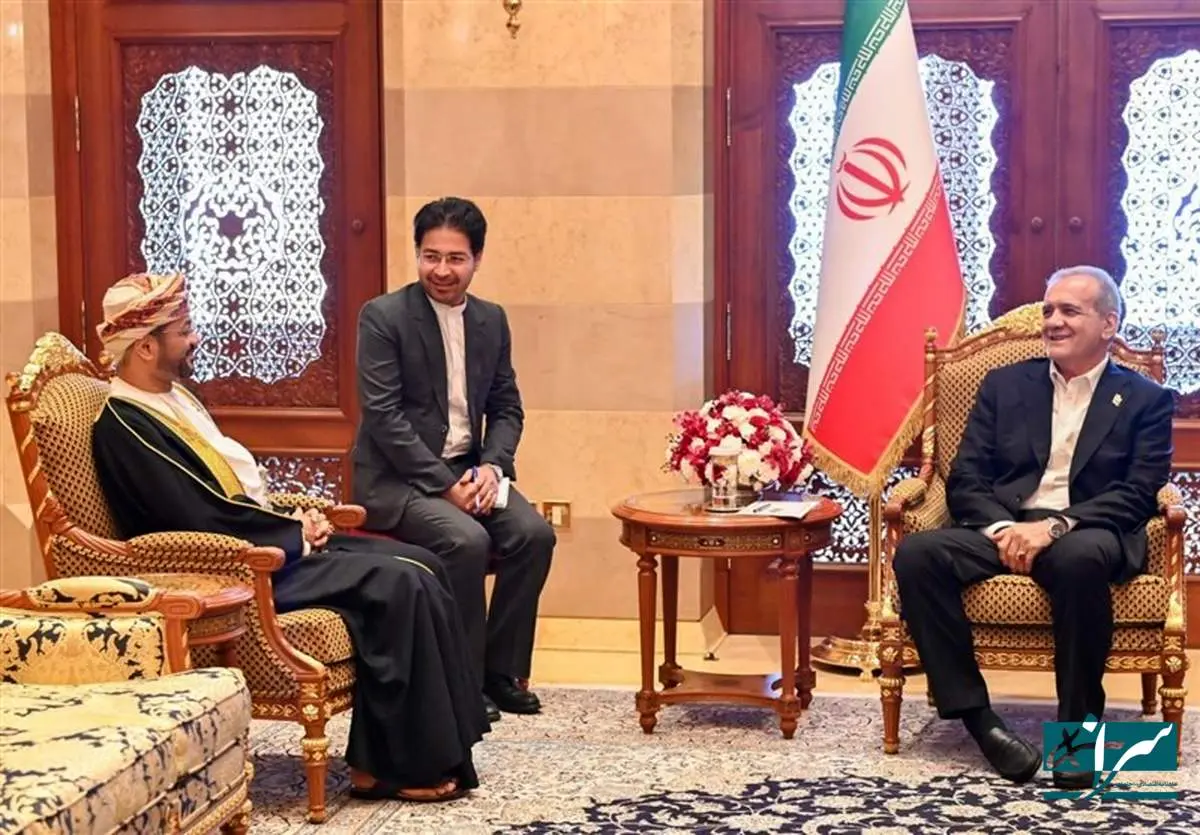 دیدار پزشکیان با وزیر خارجه عمان + عکس