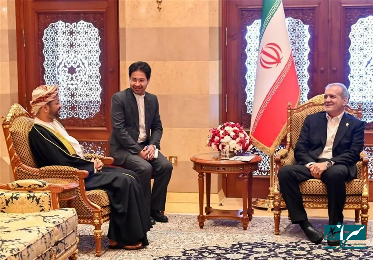 دیدار پزشکیان با وزیر خارجه عمان + عکس
