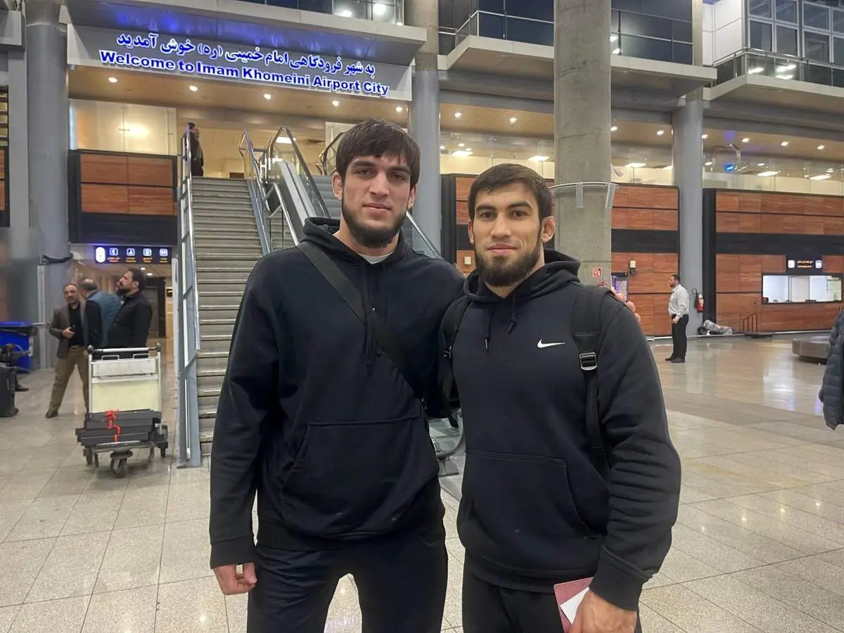 چرا دو قهرمان سرشناس کشتی روسیه مخفیانه وارد ایران شدند؟