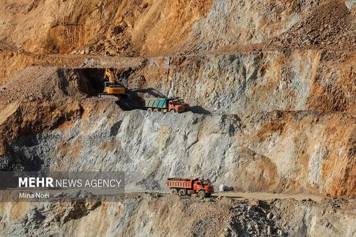 هشدار: قانون جدید ایمنی معادن جان کارگران را تهدید میکند؟
