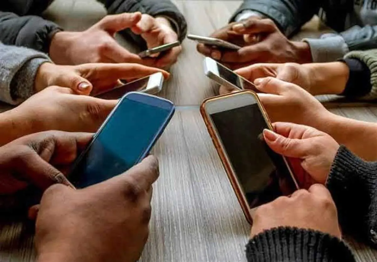 اقتصاد تلفن همراه: حواشی خان سوم تجارت موبایل؛ سه چالش باورنکردنی در راه است!