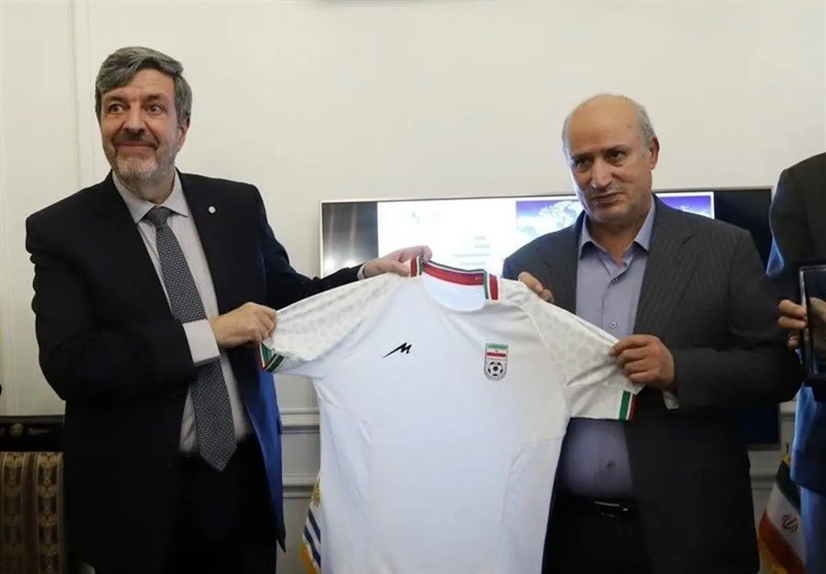 پشت پرده دیدار جنجالی فدراسیون فوتبال در سفارت اروگوئه