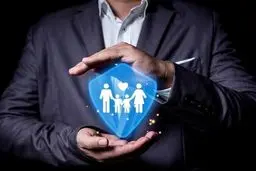 پاسخ پژوهشکده بیمه تکذیب شد؛ تسنیم همچنان می‌پرسد: جیب ملت صرف همایش می‌شود؟