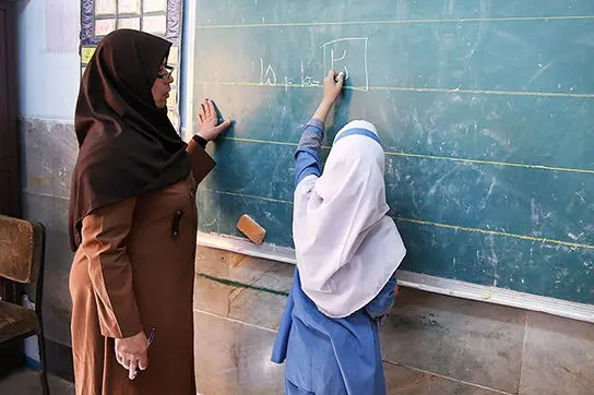 حق معلمان پایمال شد 