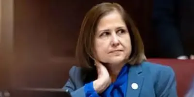 تاریخ‌سازی غزاله هاشمی؛ زن مسلمان در راس قدرت یک ایالت آمریکا!