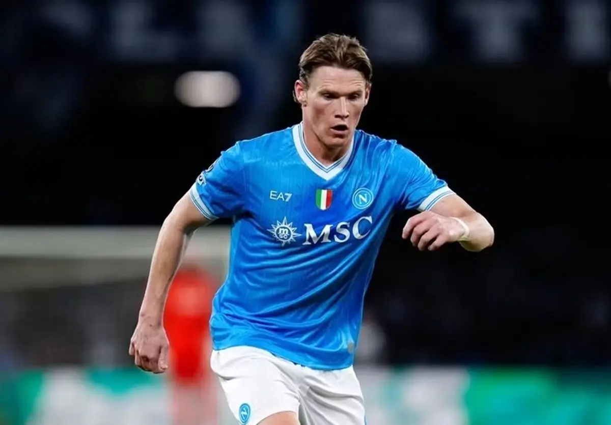 مخالفت ناپولی با پیشنهاد ستاره‌شان: کونته، ستاره نیمکت‌نشین یونایتد را می‌خواهد؟