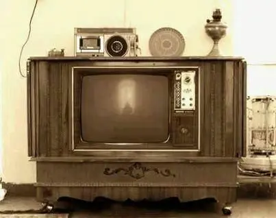 برنامه کودک خنده‌دار ۵۰ سال قبل تلویزیون ایران