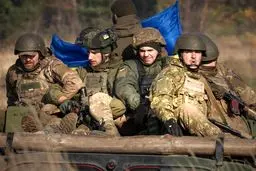 رسوایی اوکراین: فرار گسترده نظامیان، اعتراف تلخ کی‌یف!