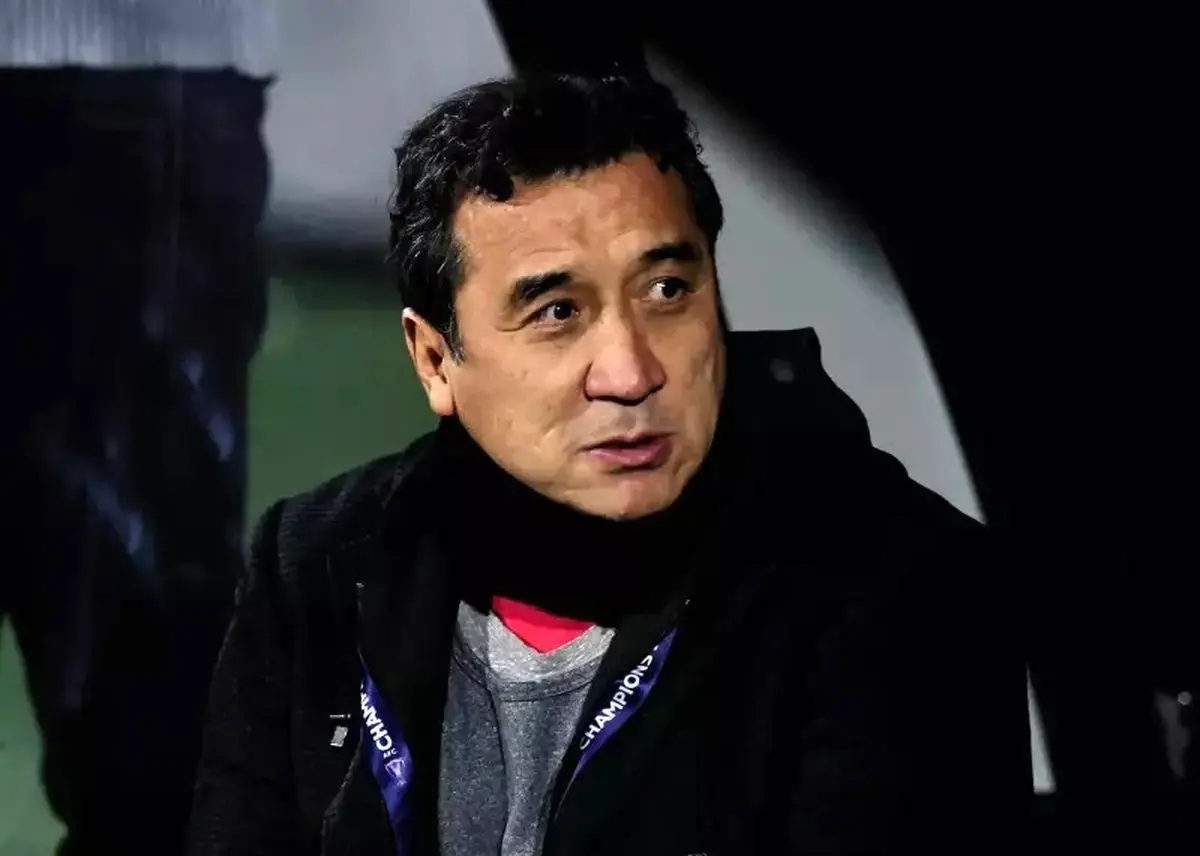 هشدار تکان‌دهنده خداداد عزیزی: فحاشی به خانواده بازیکنان اپیدمی شد!/ مجبور شدم از آقا کریم عذرخواهی کنم