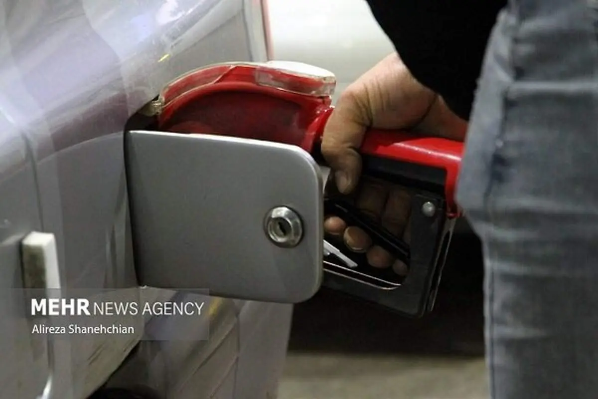 افشای پشت پرده: دستکاری نرخ حق‌العمل بنزین و نفت‌گاز به نفع کدام گروه؟