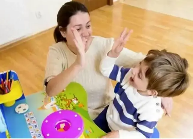 بزرگسالان هم باید مثل کودکان بازی کنند! 