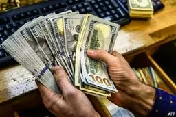 فوری: دلار غوغا به پا کرد! قیمت امروز ۴ دی ۱۴۰۴ همه را شوکه کرد؟