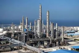 فاجعه در راه است! پتروشیمی‌ها ۲۰۰ هزار میلیارد تومان یارانه‌ بگیران را در گروگان گرفته‌اند؛ سرنوشت یارانه مردم در هاله‌ای از ابهام!