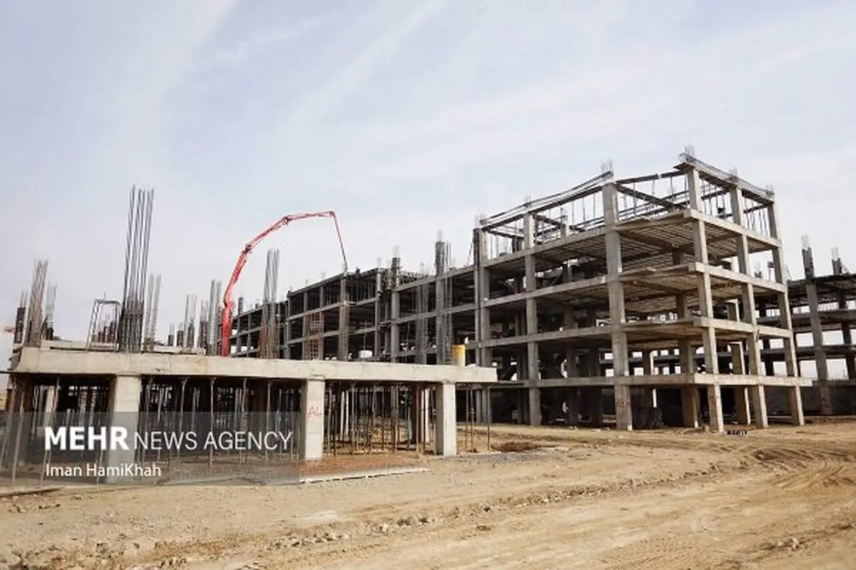 رانت‌خواری یا بی‌کفایتی؟ وزارت راه و شهرسازی زیر بار زمین‌های آزاد!