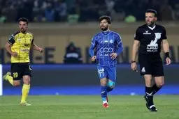 شوک بزرگ به سپاهان: رد شکایت از استقلال؛ پشت پرده چه می‌گذرد؟ جریمه تراکتور و مس!