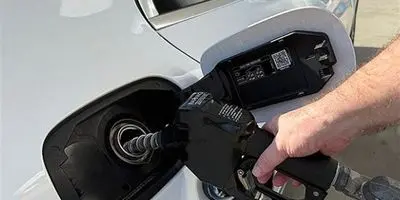 سه‌نرخی شدن بنزین: پایان تبعیض یا آغاز بحران؟