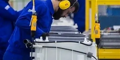 جلوگیری از فرار مغزها: وزارت کار 90 شهرستان را هدف گرفت!