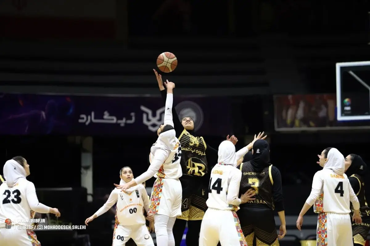 فوری و جنجالی: سرمربی روس، سکان هدایت تیم ملی بسکتبال زنان ایران را در دست گرفت!