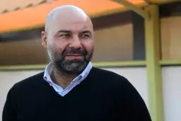 رسوایی جدید: معارفه سهراب در رختکن ورزشگاه رفسنجان! چرا؟