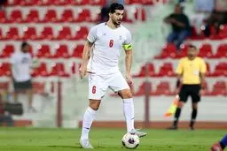 خبر داغ: عزت‌اللهی بهمن ماه برمی‌گردد؟ غوغای هافبک ایرانی در شباب الاهلی!