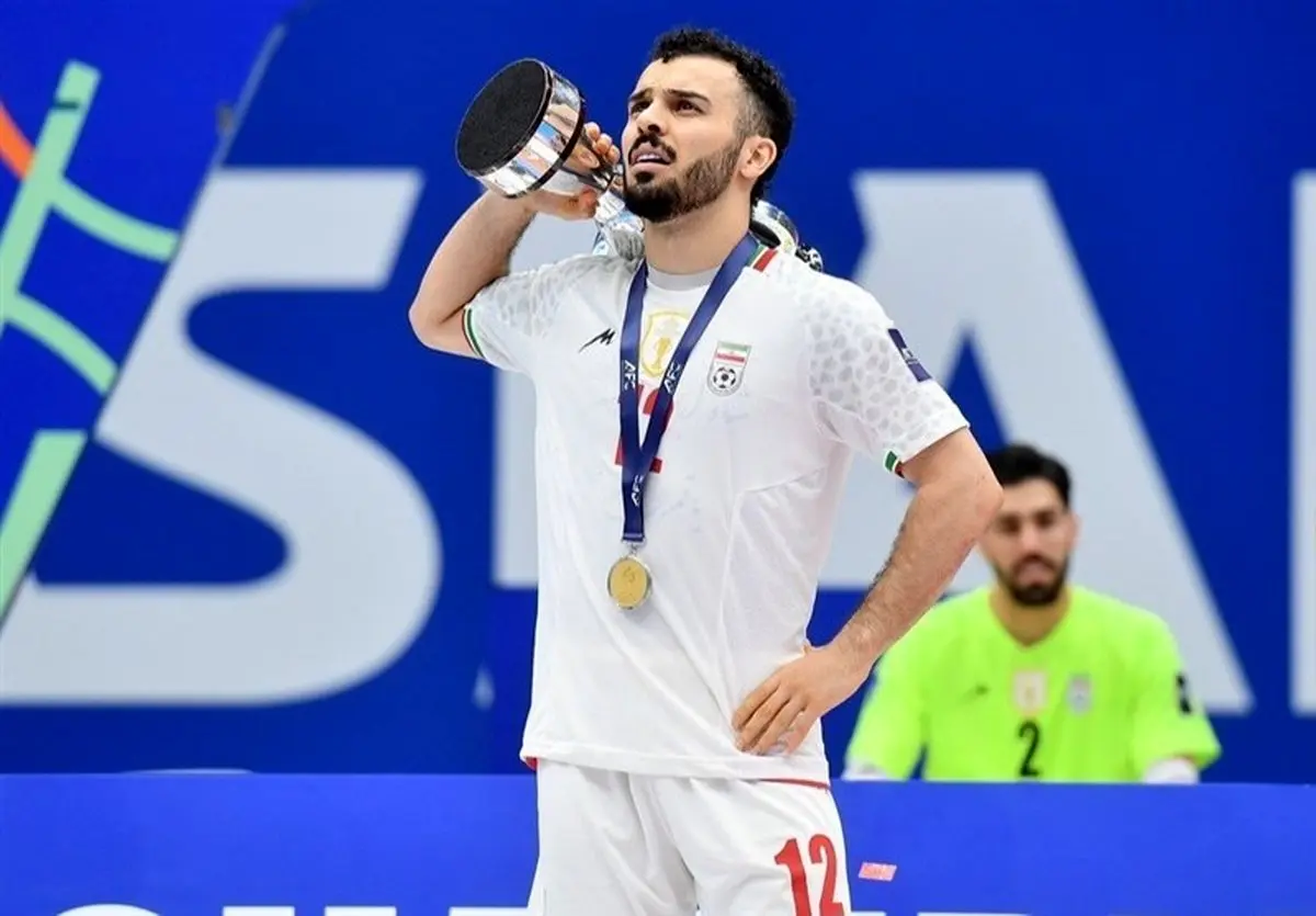 آقاپور: هشدار جدی علیه "مزدوران بیگانه"؛ برای پرچم ایران خون می‌دهیم