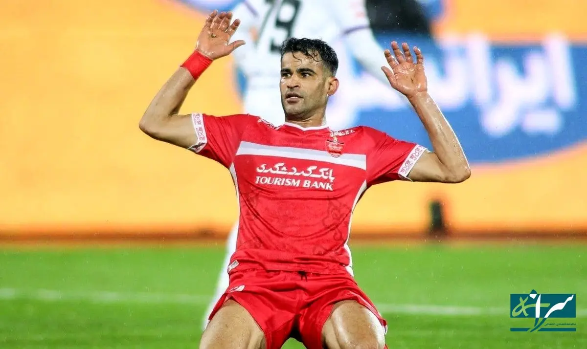 مهاجم جنجالی استقلال خط خورد