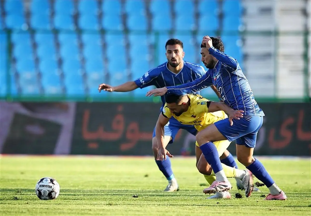 افشاگری تکان‌دهنده فلاحت‌زاده: چه کسی پشت اشتباهات فاجعه‌بار استقلال است؟