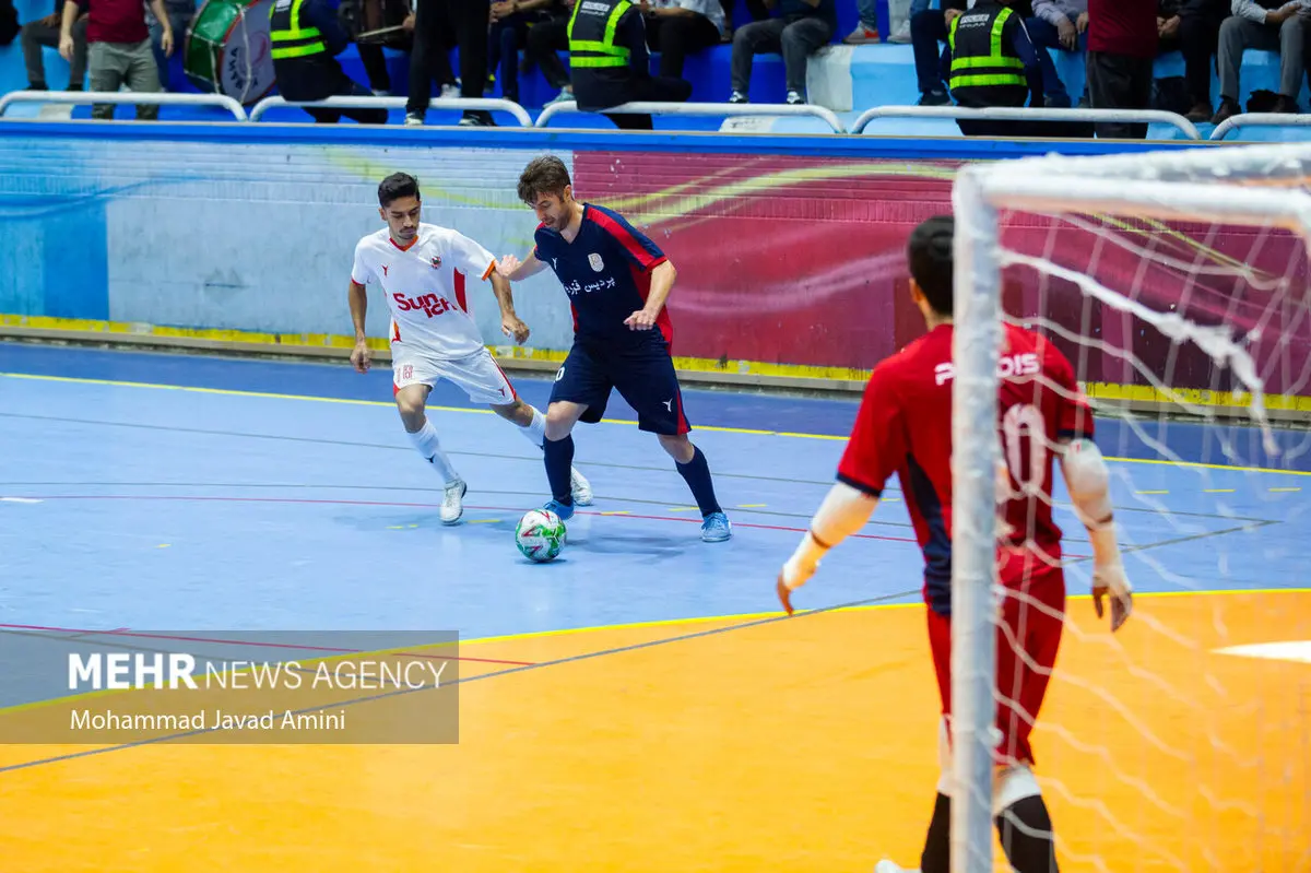 فولاد زرند، پردیس قزوین را متوقف کرد: نتیجه‌ای غیرمنتظره در لیگ برتر فوتسال!