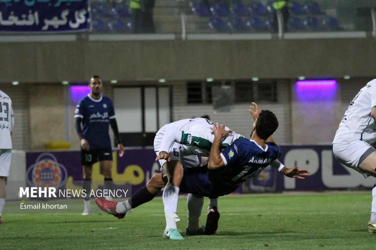 فاجعه در نیمه اول؛ ذوب‌آهن و خیبر گلی نزدند!