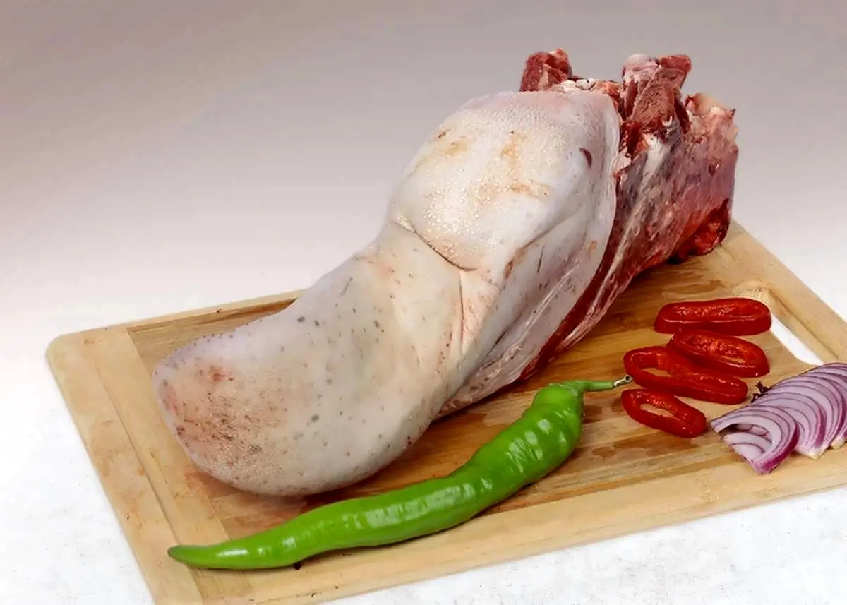 یک لقمه زبان گوسفند ۲۵۵هزار تومان ناقابل! 