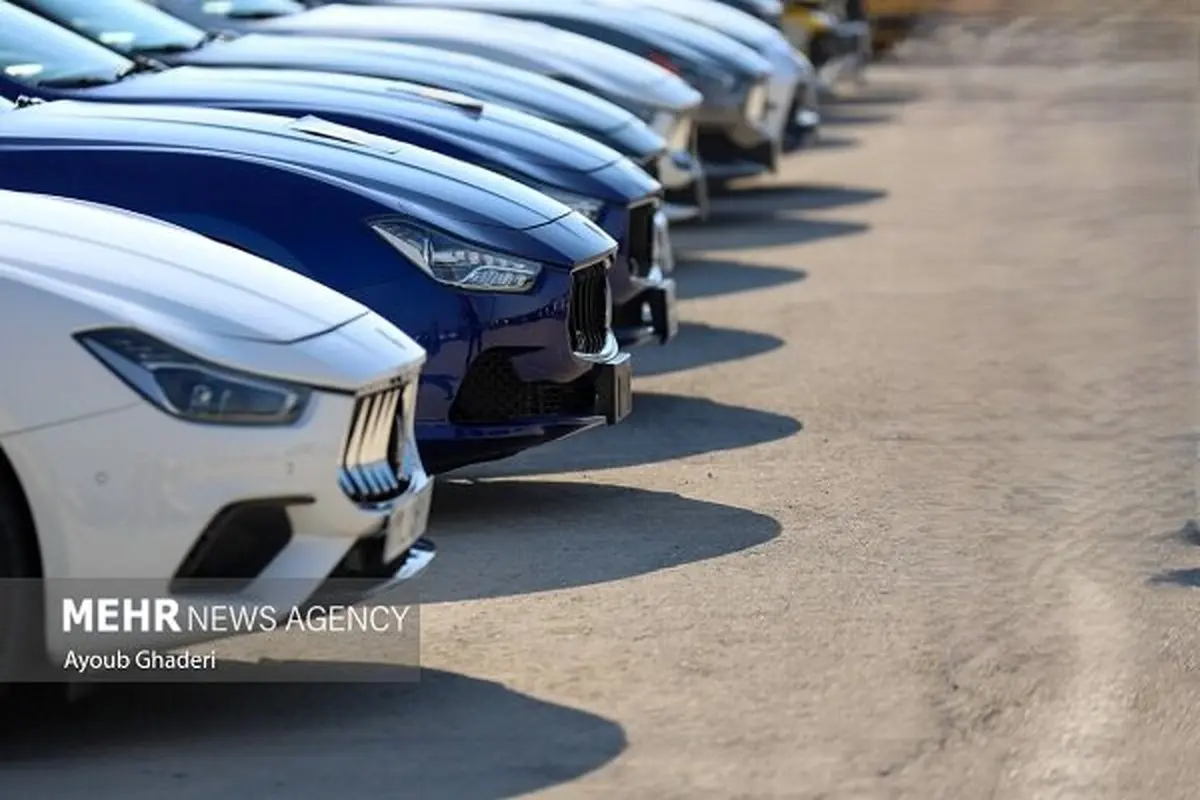 افشاگری تکان‌دهنده: مهلت خودروهای وارداتی باز هم تمدید شد! آیا پای فساد در میان است؟