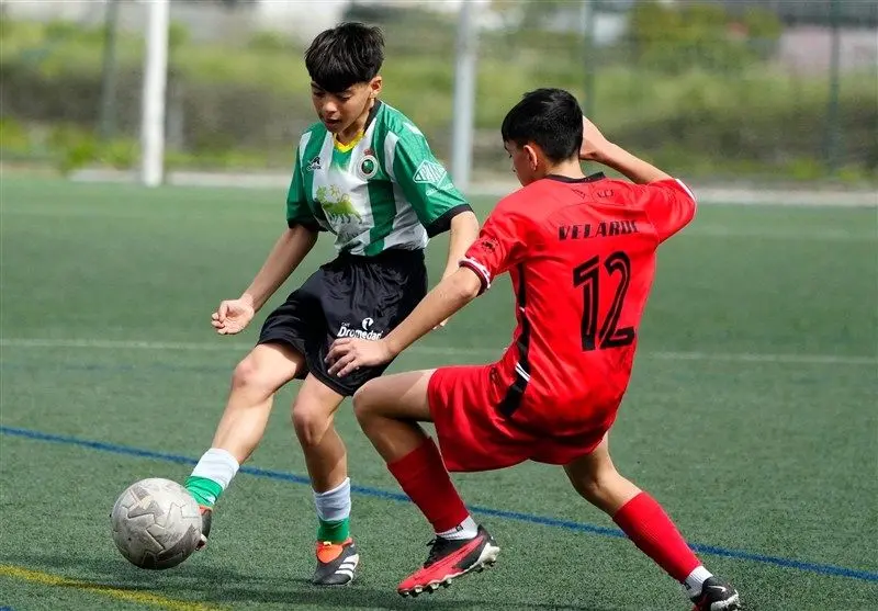 رسوایی باورنکردنی: فاش شدن راز سیاه ستاره ۱۲ ساله در فوتبال اسپانیا!