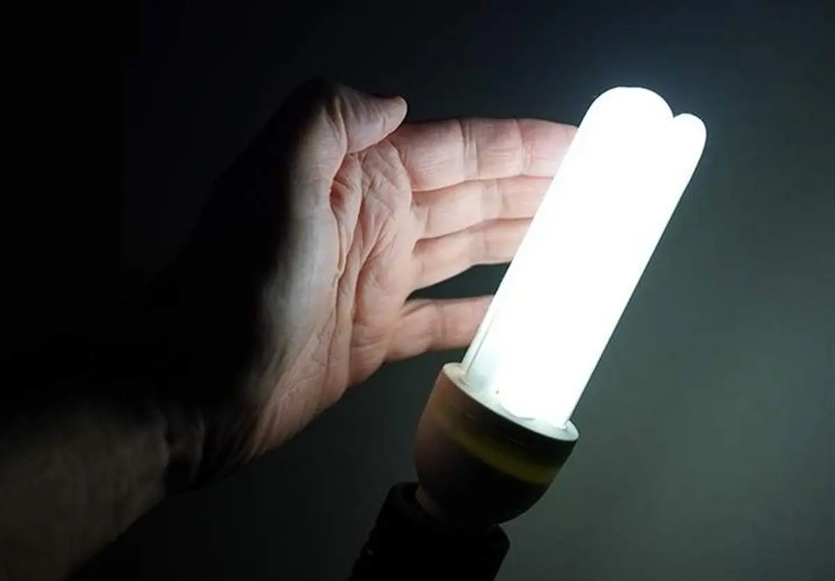 کیف در تاریکی مطلق: زندگی فقط با ۲ ساعت برق در روز؛ آیا دنیا سکوت می‌کند؟