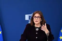 فرانسه در شوک: نماینده اروپا در نشست صلح چه "رازی" داشت؟ توضیح فوری خواستند!